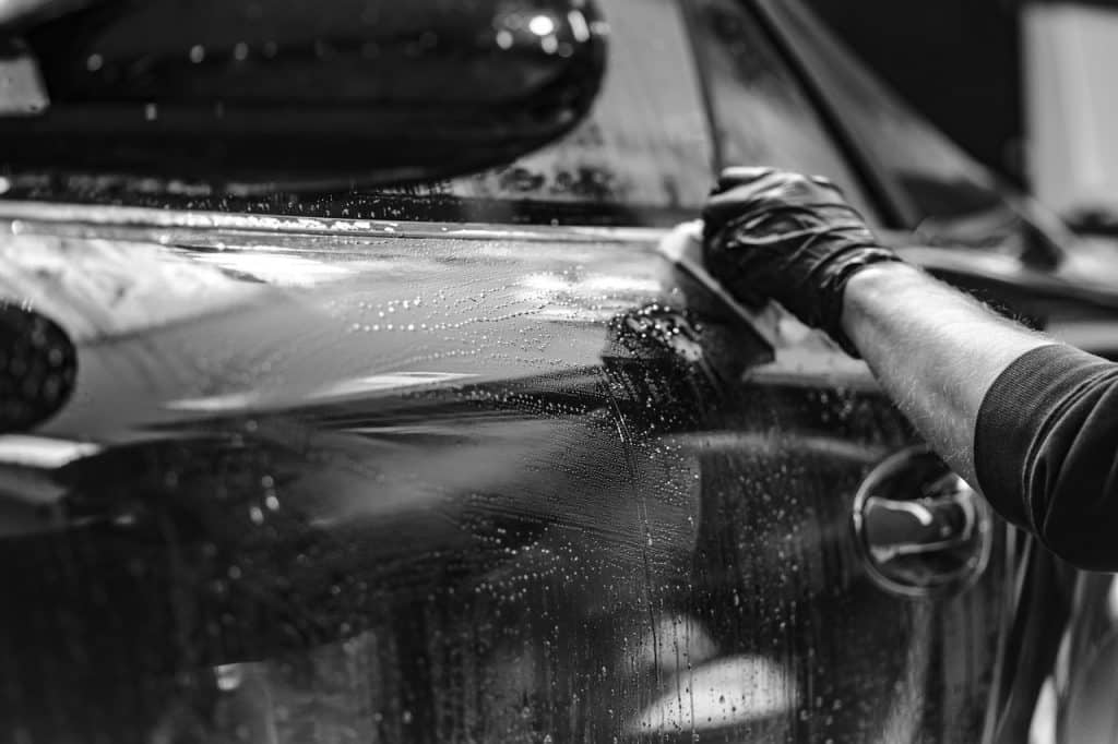 Cuida tu coche bajo el sol: Detallado profesional de automóviles en Tenerife